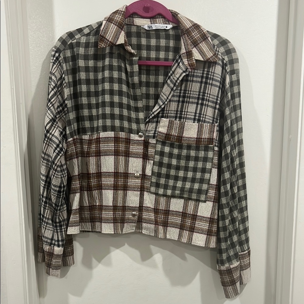 Zara plaid button up top size small